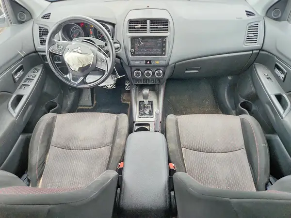 JA4AR3AU0KU009591 2019 MITSUBISHI OUTLANDER - Image 8