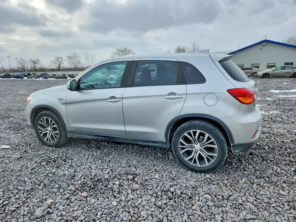JA4AR3AU0KU011387 2019 MITSUBISHI OUTLANDER - Image 2