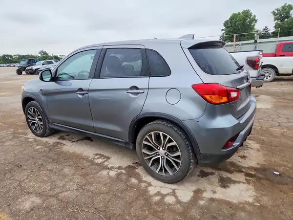 JA4AR3AU0KU013477 2019 MITSUBISHI OUTLANDER - Image 2