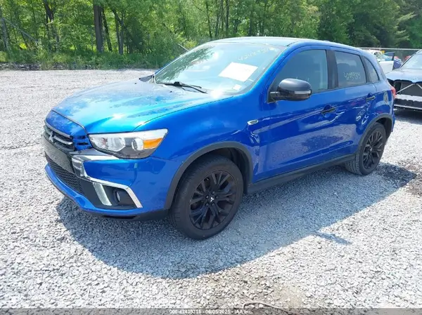JA4AR3AU0KU017299 2019 MITSUBISHI OUTLANDER - Image 2