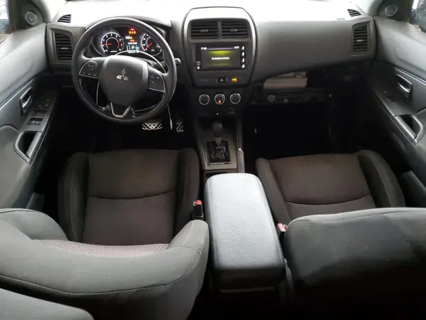 JA4AR3AU0KU020509 2019 MITSUBISHI OUTLANDER - Image 8