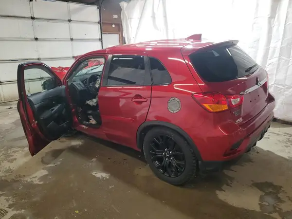 JA4AR3AU0KU021773 2019 MITSUBISHI OUTLANDER - Image 2