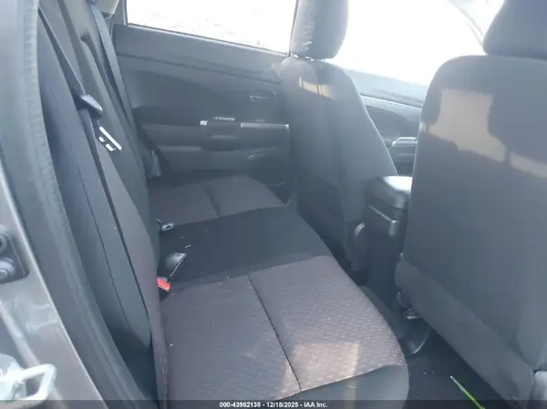 JA4AR3AU0KU024446 2019 MITSUBISHI OUTLANDER - Image 8