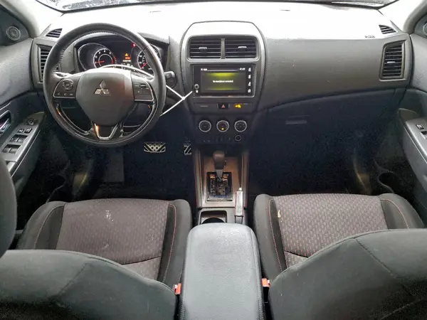 JA4AR3AU0KU025029 2019 MITSUBISHI OUTLANDER - Image 8