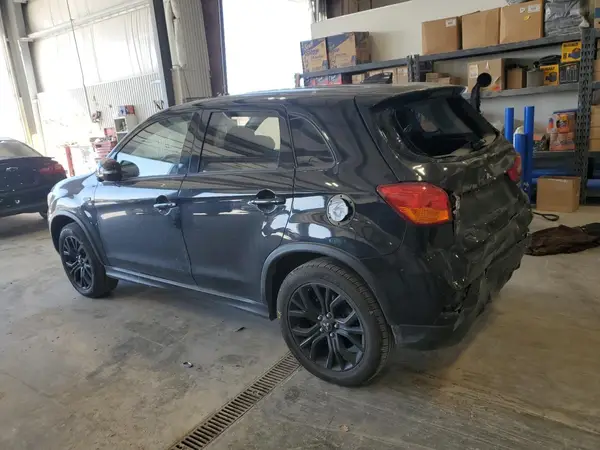 JA4AR3AU0KU025760 2019 MITSUBISHI OUTLANDER - Image 2