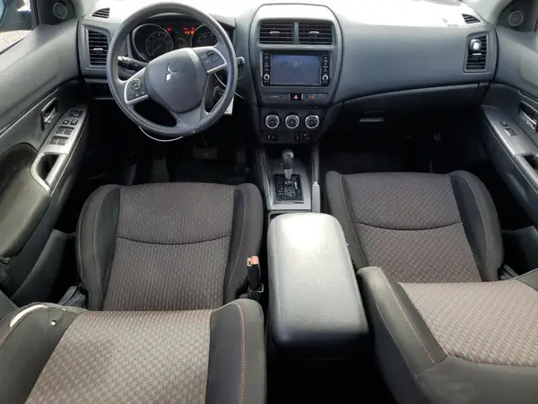JA4AR3AU0KU026780 2019 MITSUBISHI OUTLANDER - Image 8
