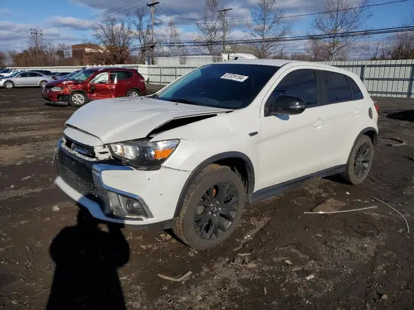 JA4AR3AU0KU031168 2019 MITSUBISHI OUTLANDER - Image 1