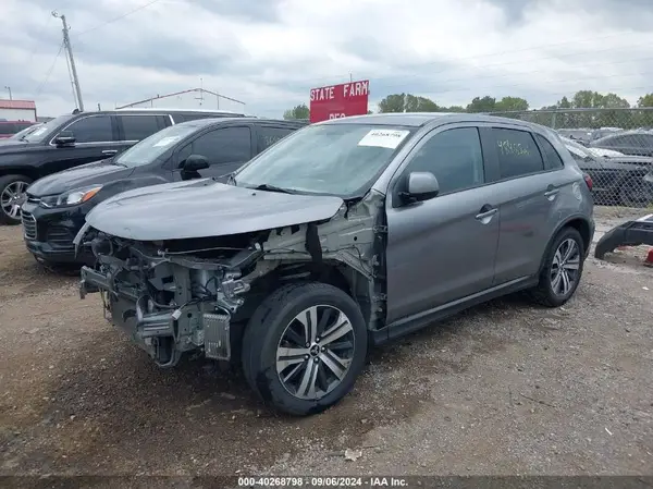 JA4AR3AU0LU007955 2020 MITSUBISHI OUTLANDER - Image 2