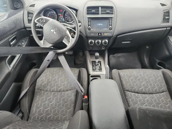 JA4AR3AU0LU010368 2020 MITSUBISHI OUTLANDER - Image 8