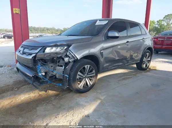 JA4AR3AU0LU013786 2020 MITSUBISHI OUTLANDER - Image 2
