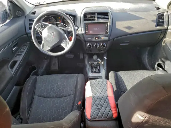JA4AR3AU0LU014436 2020 MITSUBISHI OUTLANDER - Image 8
