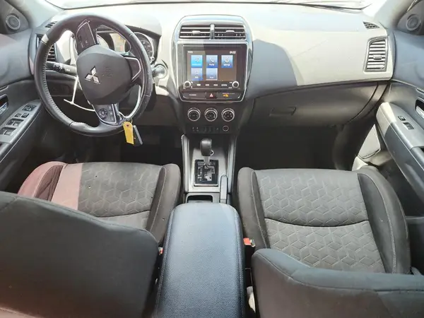 JA4AR3AU0LU018566 2020 MITSUBISHI OUTLANDER - Image 8
