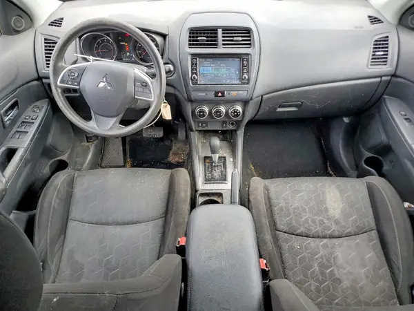 JA4AR3AU0LU024836 2020 MITSUBISHI OUTLANDER - Image 8