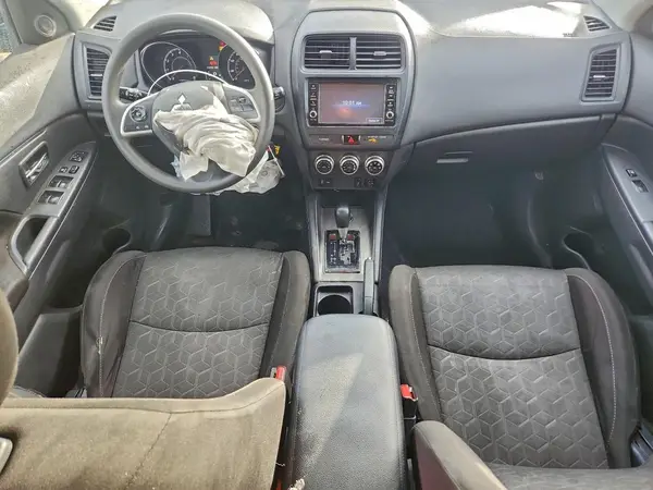 JA4AR3AU0LU028076 2020 MITSUBISHI OUTLANDER - Image 8