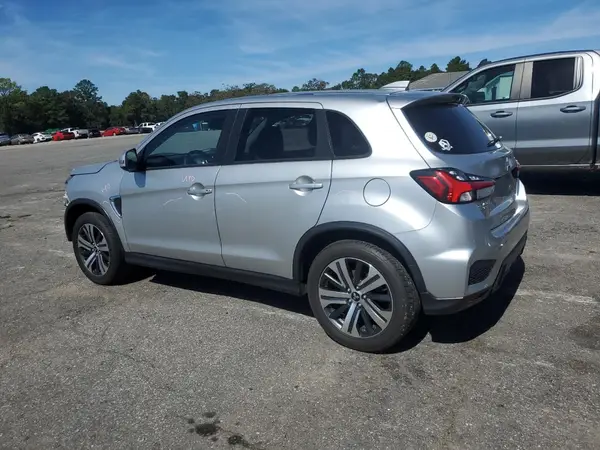 JA4AR3AU0LU030068 2020 MITSUBISHI OUTLANDER - Image 2