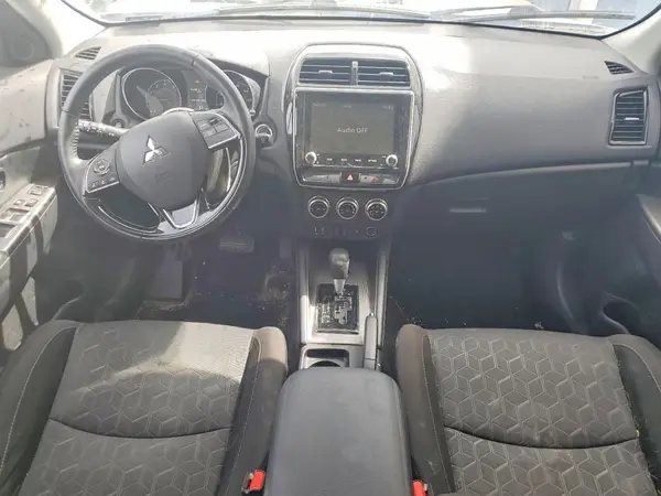 JA4AR3AU0LU030281 2020 MITSUBISHI OUTLANDER - Image 8