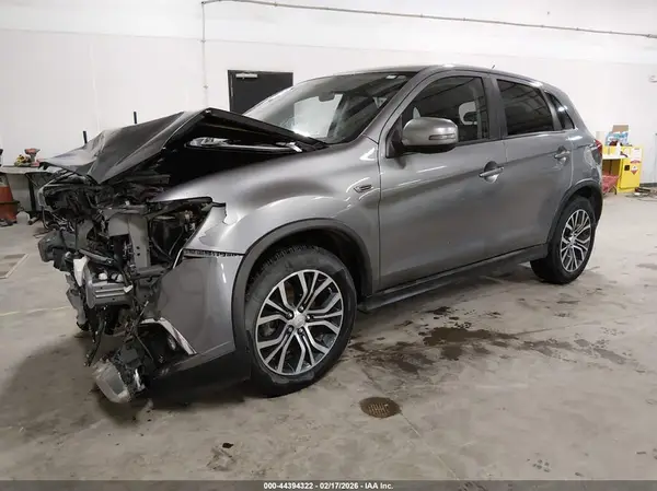 JA4AR3AU1GZ046787 2016 MITSUBISHI OUTLANDER - Image 2