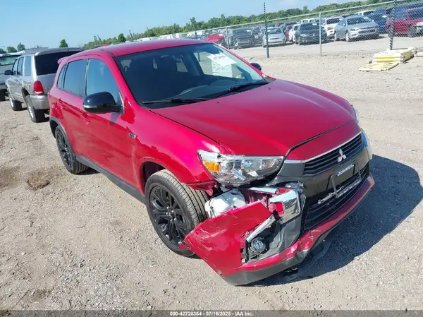 JA4AR3AU1HZ050758 2017 MITSUBISHI OUTLANDER - Image 1