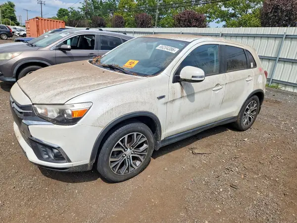 JA4AR3AU1JU016158 2018 MITSUBISHI OUTLANDER - Image 1