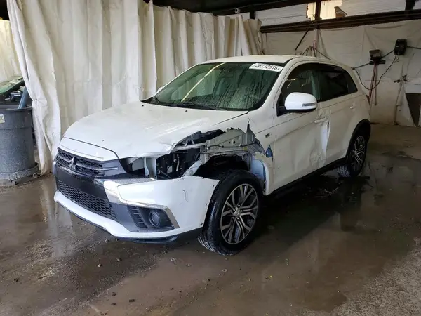 JA4AR3AU1JZ004952 2018 MITSUBISHI OUTLANDER - Image 1