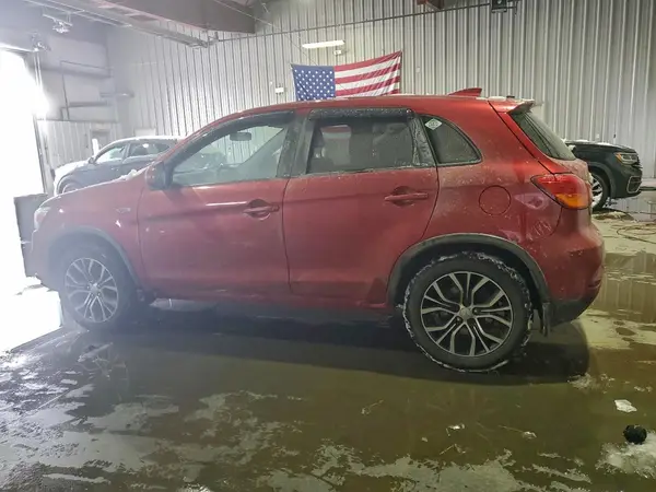 JA4AR3AU1JZ006068 2018 MITSUBISHI OUTLANDER - Image 2