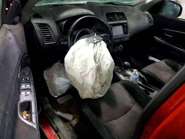JA4AR3AU1JZ025302 2018 MITSUBISHI OUTLANDER - Image 8