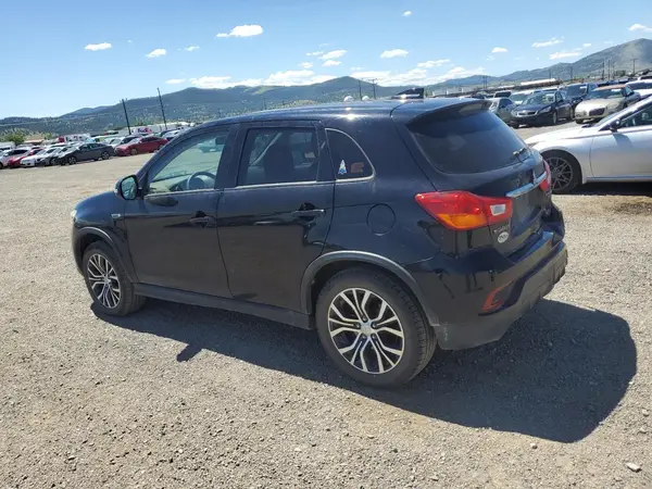JA4AR3AU1KU007011 2019 MITSUBISHI OUTLANDER - Image 2