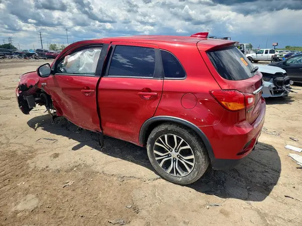 JA4AR3AU1KU011852 2019 MITSUBISHI OUTLANDER - Image 2