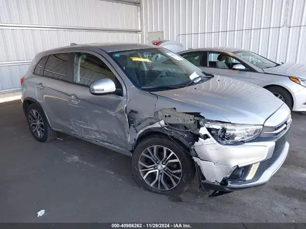 JA4AR3AU1KU012693 2019 MITSUBISHI OUTLANDER - Image 1