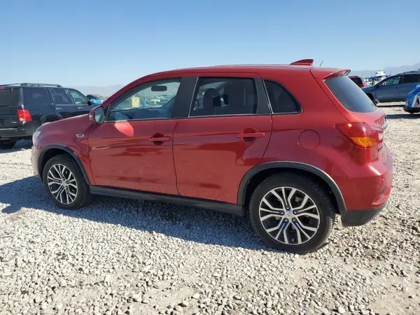 JA4AR3AU1KU016842 2019 MITSUBISHI OUTLANDER - Image 2
