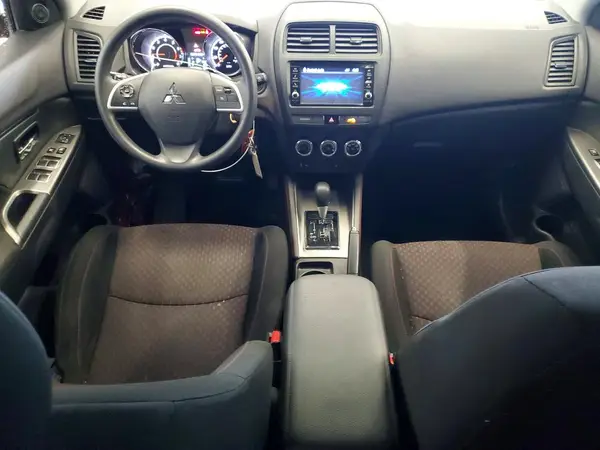 JA4AR3AU1KU020101 2019 MITSUBISHI OUTLANDER - Image 8