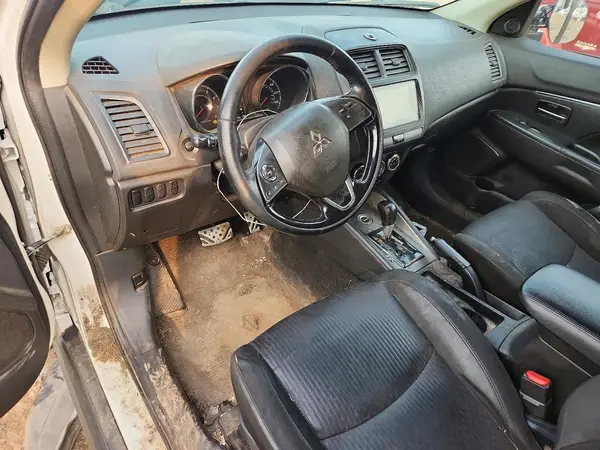 JA4AR3AU1KU025220 2019 MITSUBISHI OUTLANDER - Image 8