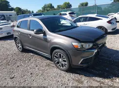 JA4AR3AU1KU032796 2019 MITSUBISHI OUTLANDER