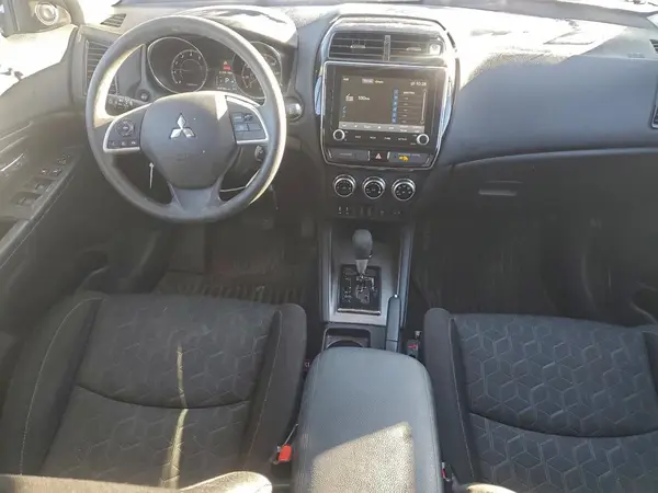 JA4AR3AU1LU005941 2020 MITSUBISHI OUTLANDER - Image 8