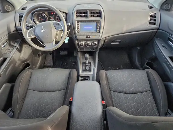 JA4AR3AU1LU015076 2020 MITSUBISHI OUTLANDER - Image 8