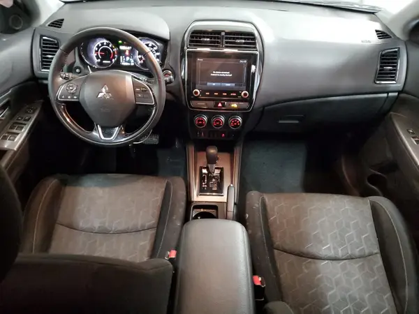 JA4AR3AU1LU019001 2020 MITSUBISHI OUTLANDER - Image 8