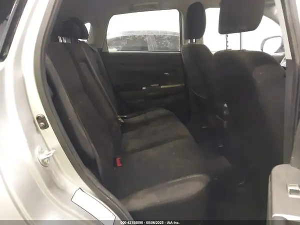 JA4AR3AU1LU020245 2020 MITSUBISHI OUTLANDER - Image 8