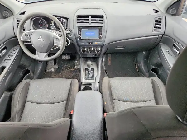 JA4AR3AU1LU025316 2020 MITSUBISHI OUTLANDER - Image 8
