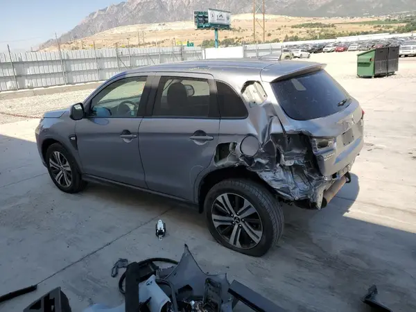 JA4AR3AU1LU025364 2020 MITSUBISHI OUTLANDER - Image 2