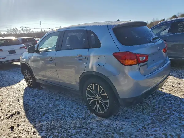 JA4AR3AU2GZ025642 2016 MITSUBISHI OUTLANDER - Image 2