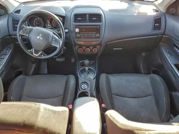 JA4AR3AU2GZ025642 2016 MITSUBISHI OUTLANDER - Image 8
