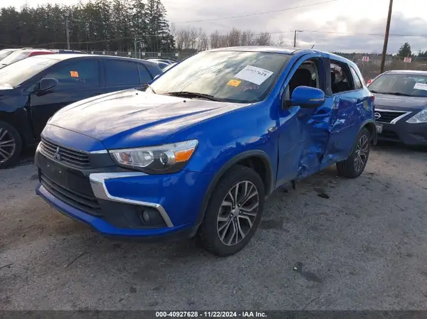 JA4AR3AU2GZ027942 2016 MITSUBISHI OUTLANDER - Image 2