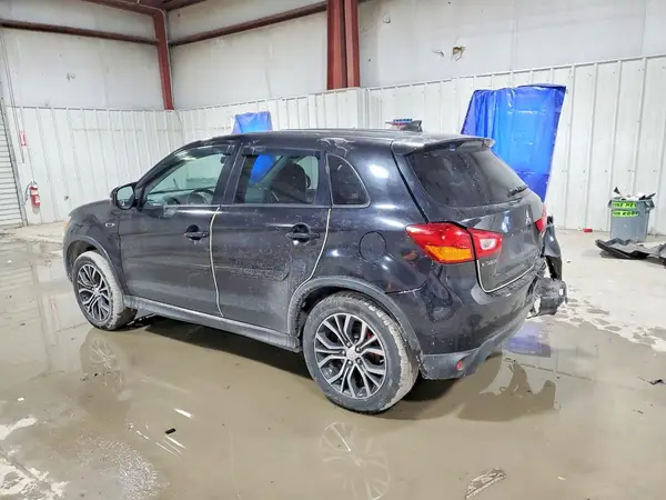 JA4AR3AU2GZ045101 2016 MITSUBISHI OUTLANDER - Image 2