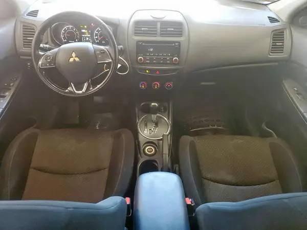 JA4AR3AU2GZ050265 2016 MITSUBISHI OUTLANDER - Image 8