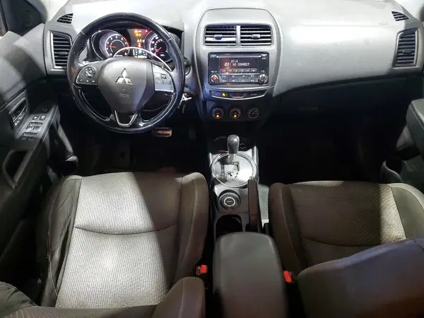 JA4AR3AU2GZ053666 2016 MITSUBISHI OUTLANDER - Image 8