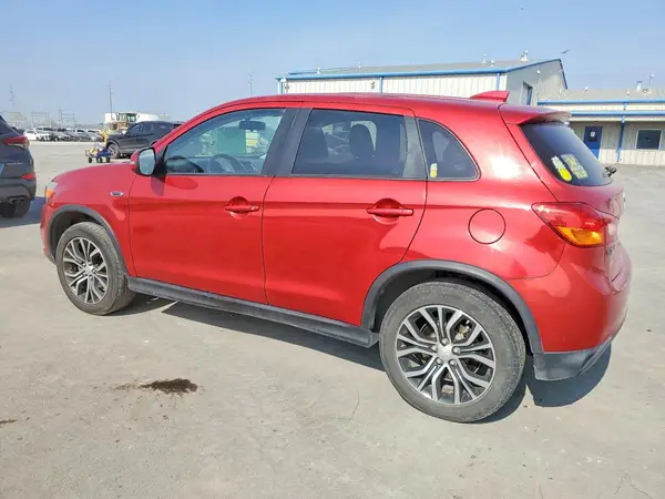 JA4AR3AU2HZ009863 2017 MITSUBISHI OUTLANDER - Image 2