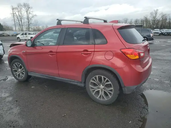 JA4AR3AU2HZ028543 2017 MITSUBISHI OUTLANDER - Image 2