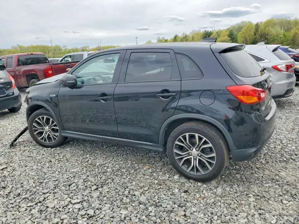 JA4AR3AU2HZ034729 2017 MITSUBISHI OUTLANDER - Image 2