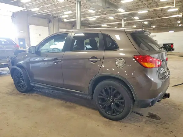 JA4AR3AU2HZ034956 2017 MITSUBISHI OUTLANDER - Image 2