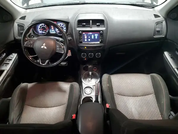 JA4AR3AU2HZ045231 2017 MITSUBISHI OUTLANDER - Image 8